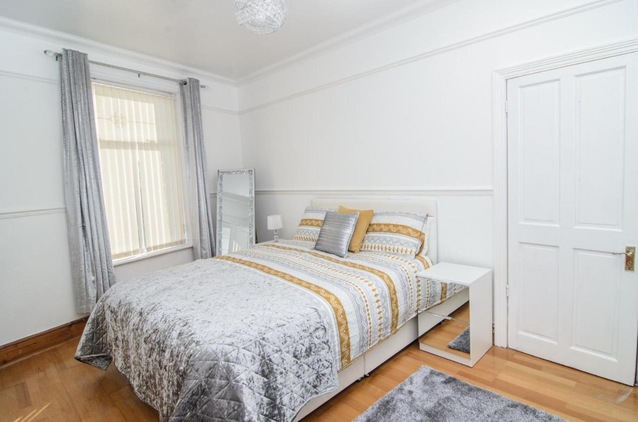 Riverpool - Elegant House 1 Minute Walk To Anfield Stadium Villa Liverpool Exteriör bild